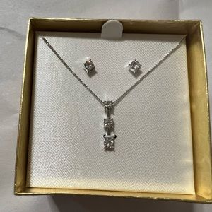Beautiful silver tone CZ set of earring and necklace